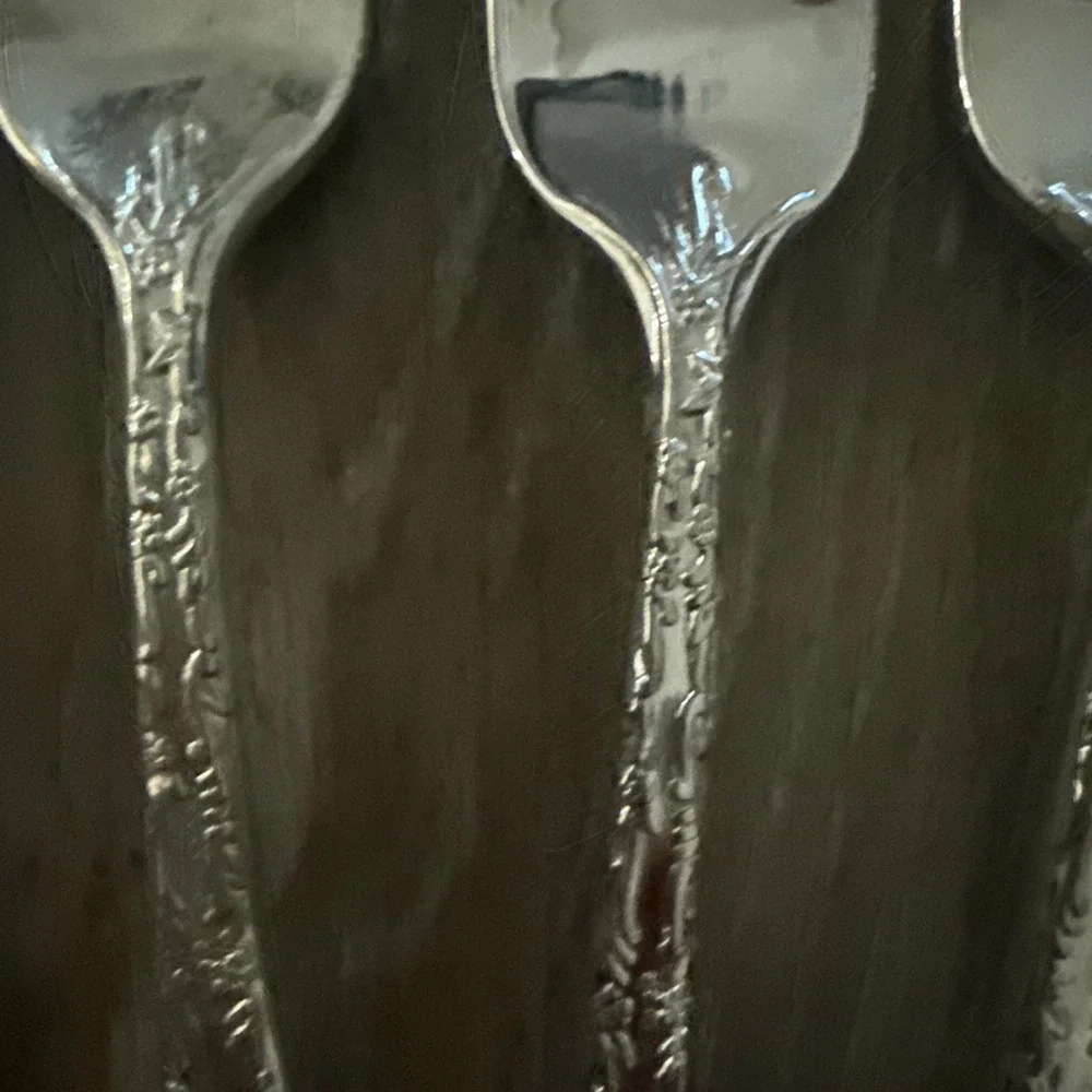Wm Rogers & Son International Silver Silverplate Enchanted Rose‎ 6 Dinner Forks